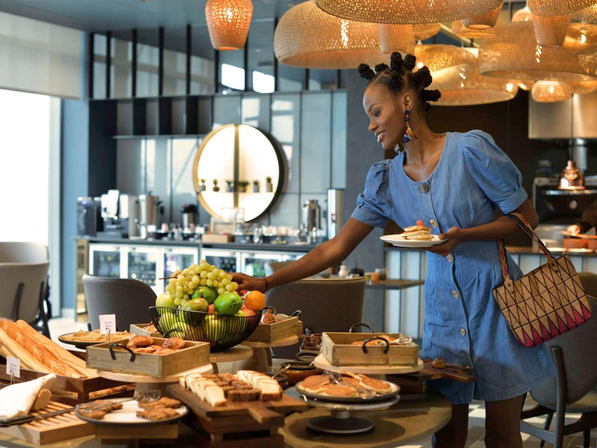 Novotel Kinshasa La Gombe Kültér fotó